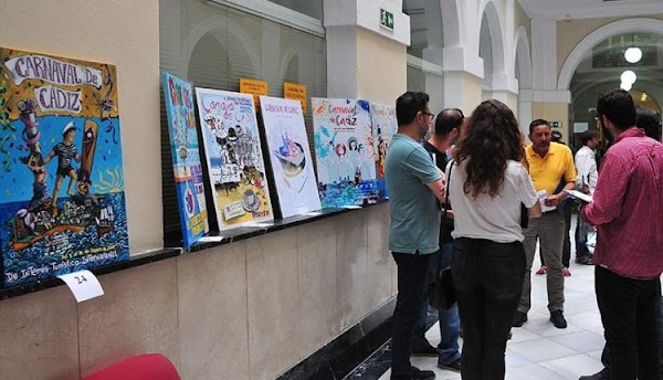 52 posibles carteles del Carnaval de Cádiz 2019
