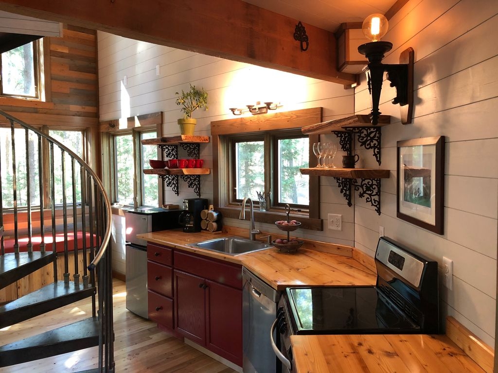 Design Stack A Blog about Art, Design and Architecture Montana Tree