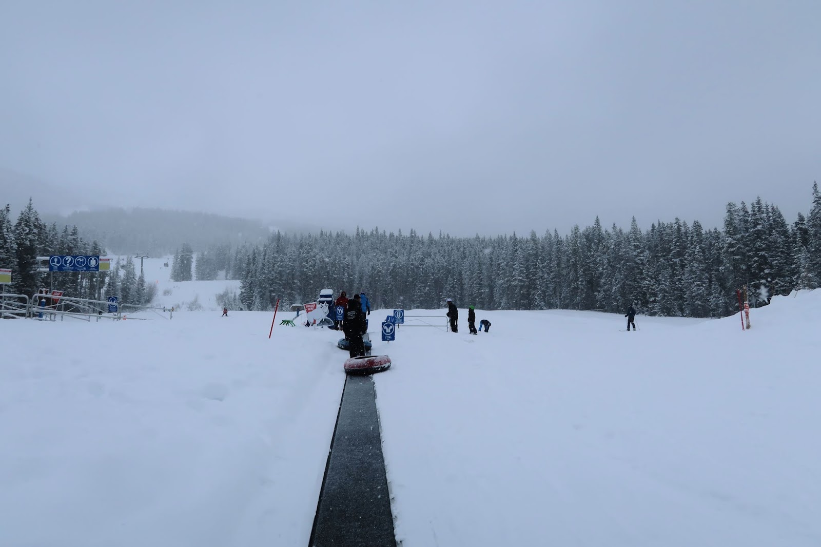 Snow Tubing at Sunny Tube Park, Lake Louise Ski Resort
