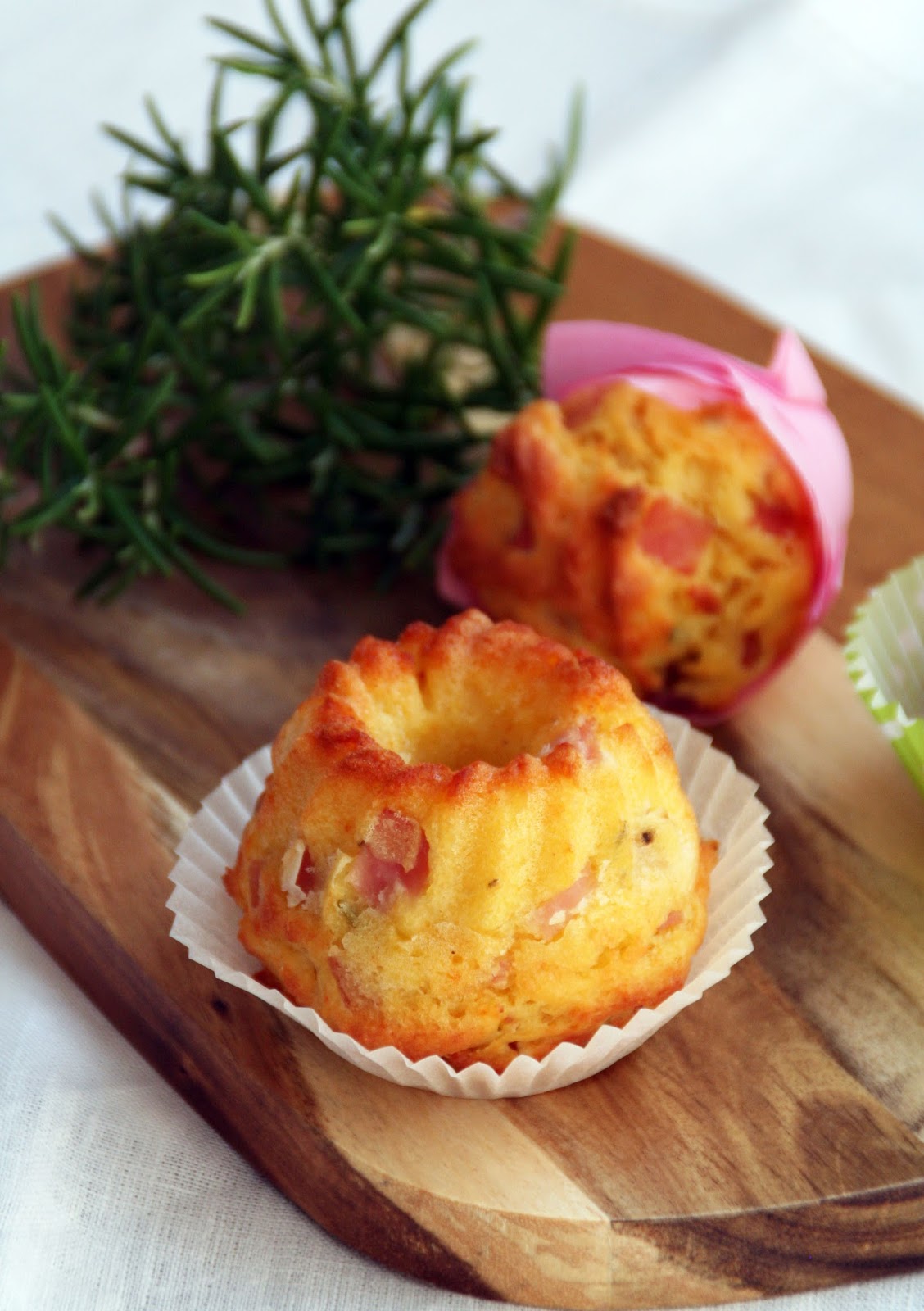 ninamanie: Herzhafte Mini-Parmesan-Schinken-Gugel