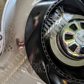Ventilatorschaufeln reinigen Ventilatorschaufeln reinigen