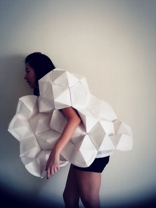 Architectural Contrast Wearable structure