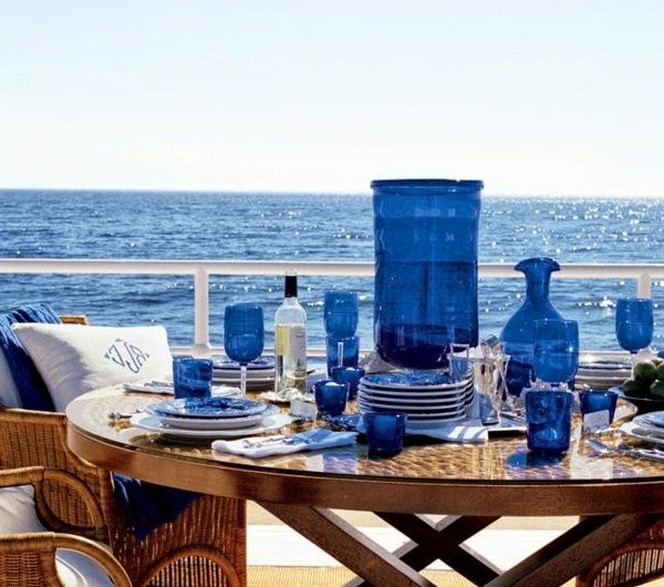 Table decoration in blue &#8211; fascinating ideas!