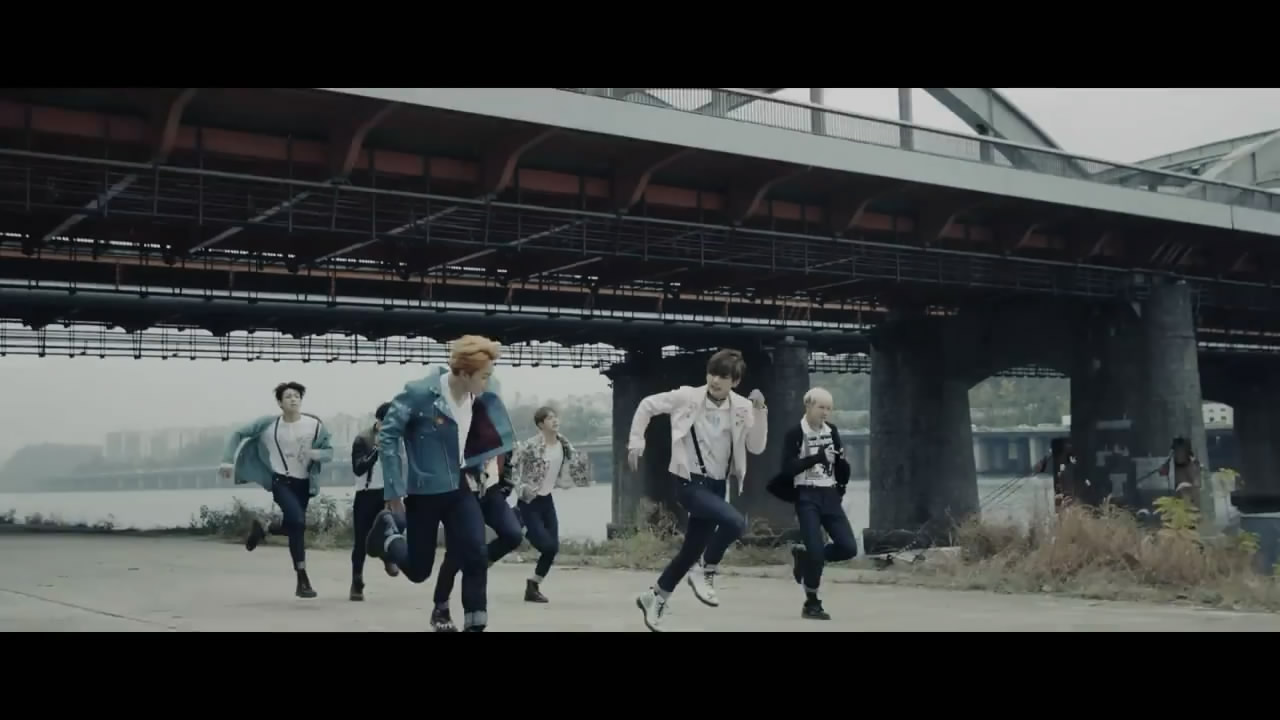 клипы run. бтс run. намджун эра run. клипы run. чимин run клип.