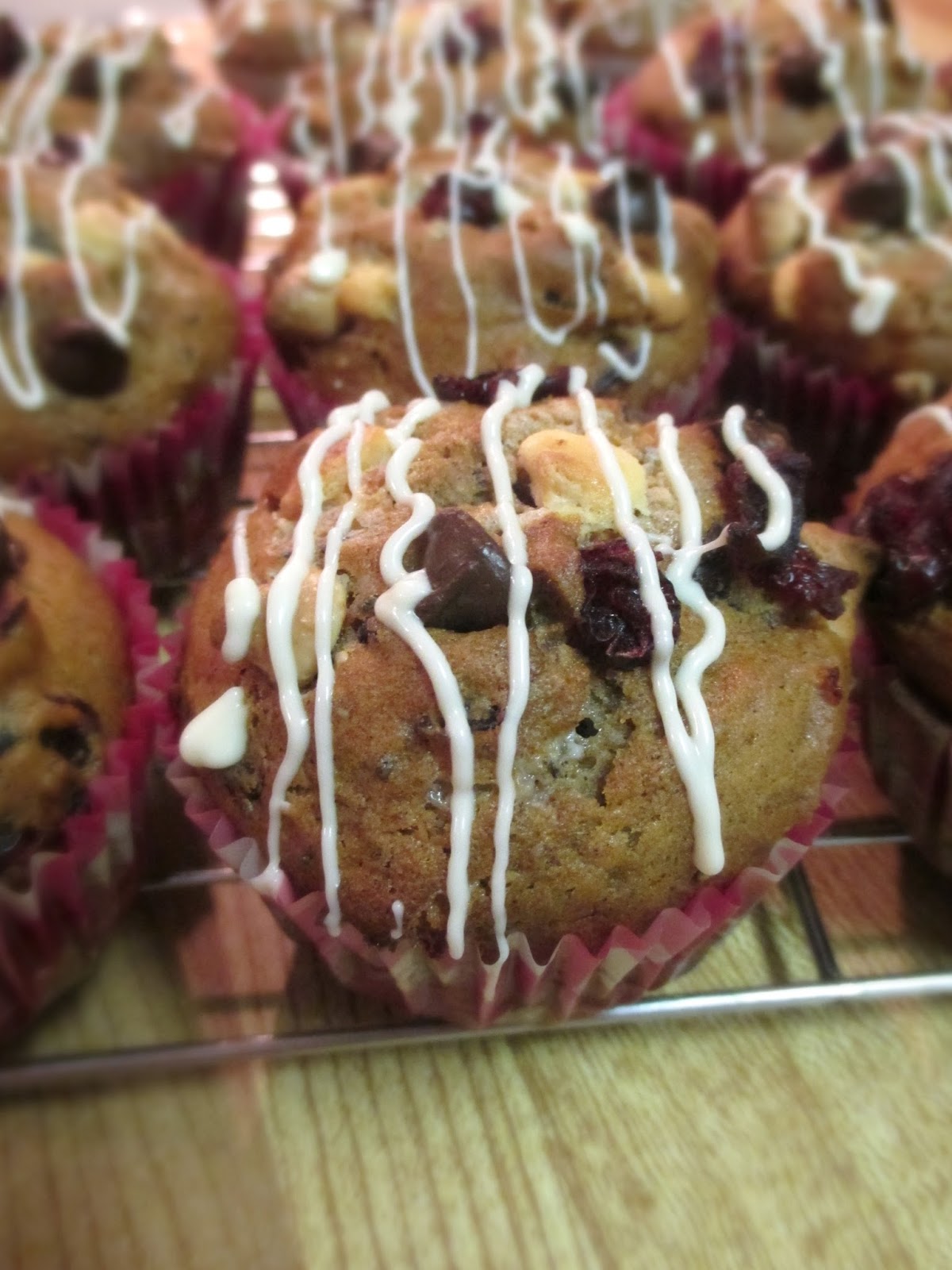 Just my Stuff: Cranberry Chocolate Muffins