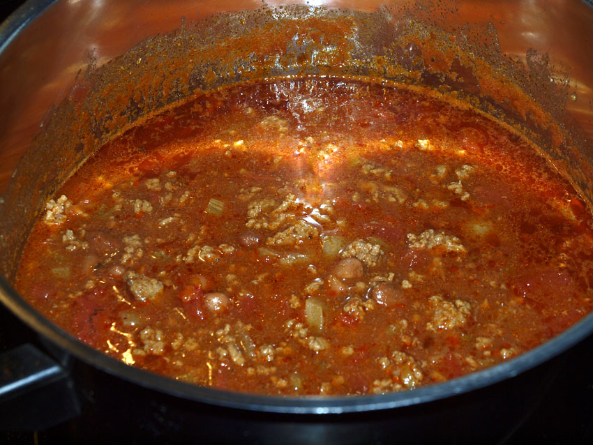 Pellet Smoker Cooking Chilly Out so Chili In for Supper