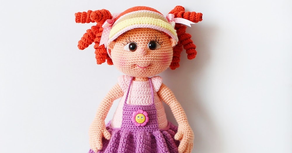 Вязаные куклы. Кукла крючком. Кукла крючком мастер класс. Куклы крючком для начинающих видео. Кукла крючком цельновязаная.