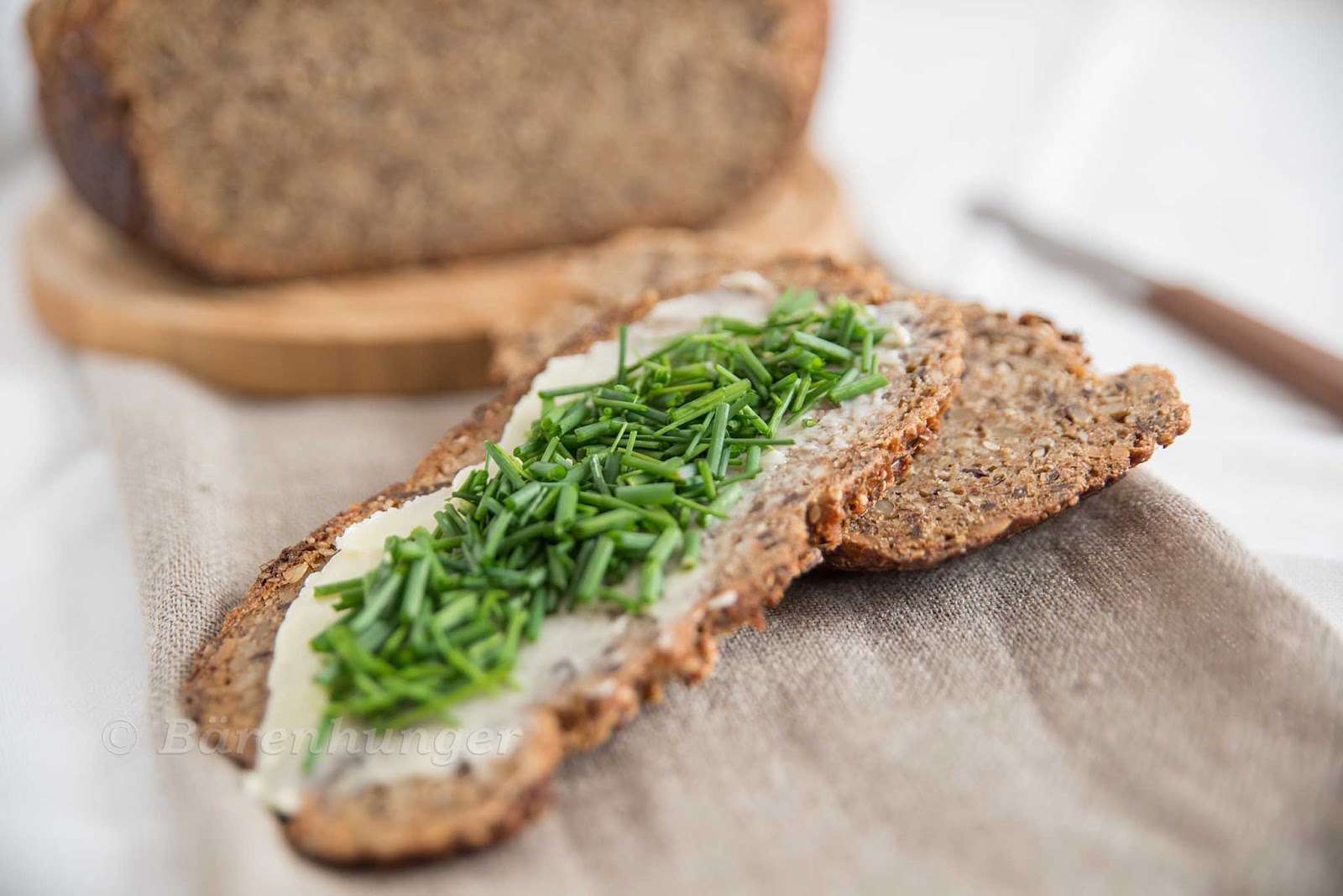 Dinkel Körnerbrot mit Semmelbröseln | Bärenhunger