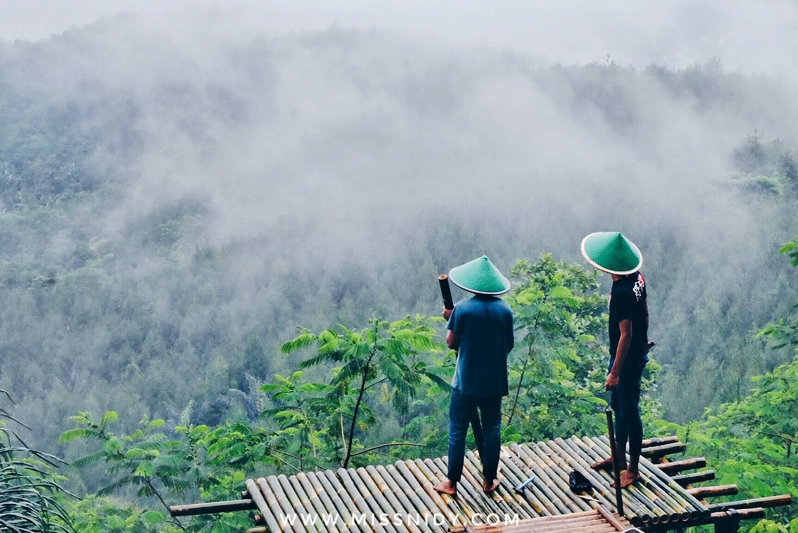 Brebes Juga Punya Gardu Pandang Fotogenic, Loh! Brebes Juga Punya Gardu Pandang Fotogenic, Loh!