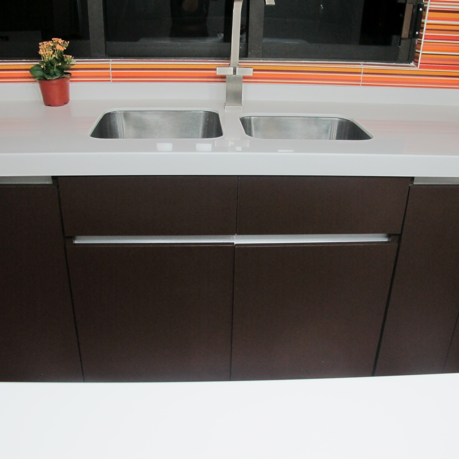 CUBIERTAS ZARAGOZA: Cubiertas sobre diseño en SUPERFICIE SOLIDA.