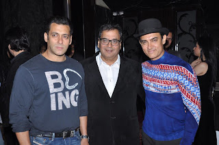 Salman and Amir Khan grace the Subhash Ghai birthday bash