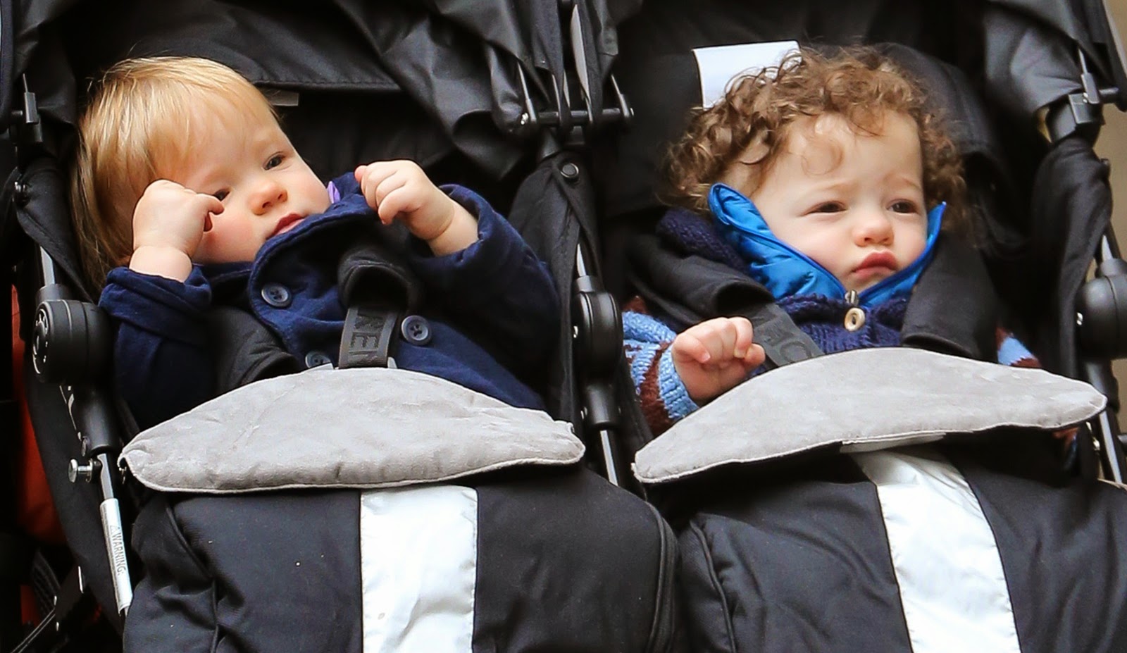 Billy - Lilac - Charlie - Poppy : Anna Paquin Out For A Stroll Through