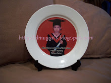 Plate With Stand