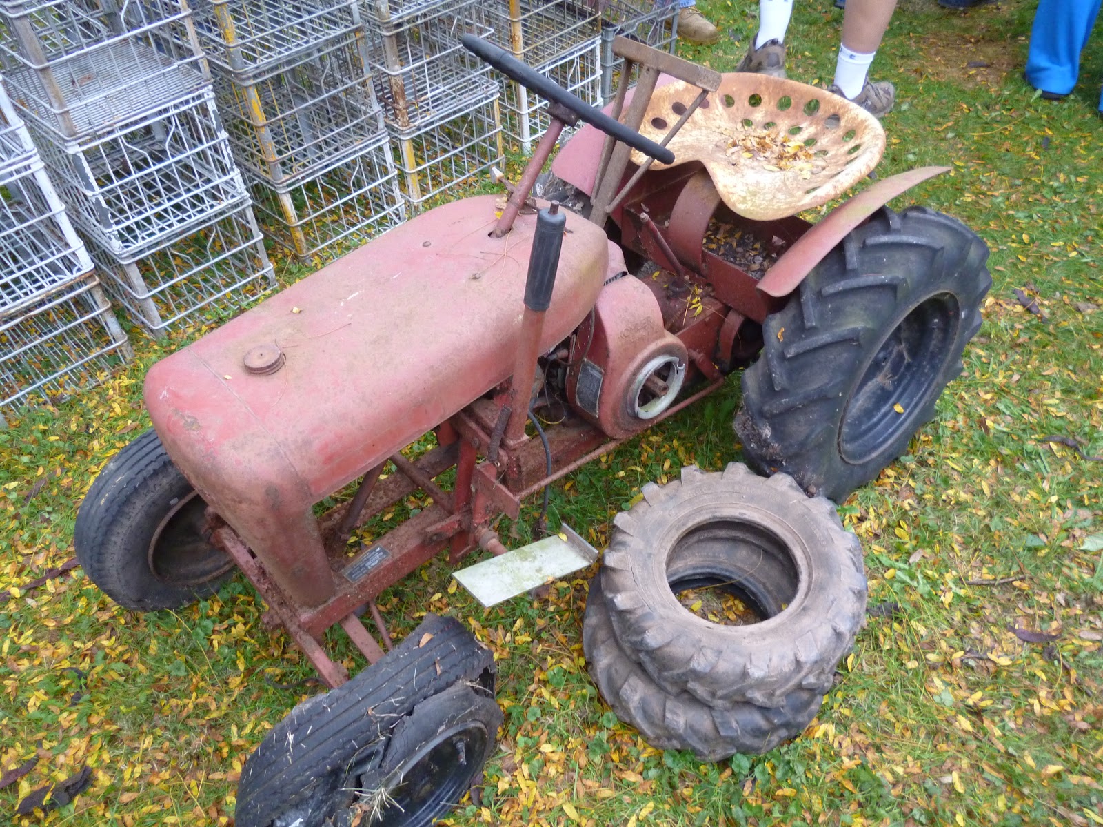 Boyertown Pennsylvania Treasure Hunters RJ58 Wheel Horse Antique