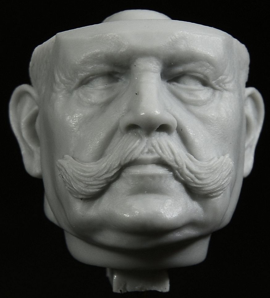 The Modelling News: Construction Review: Paul Von Hindenburg brought to ...