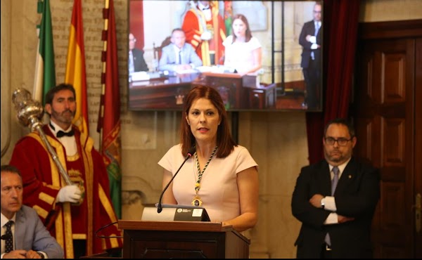 Noelia Losada: "Las obras de La Academia del Málaga CF se van a reanudar"