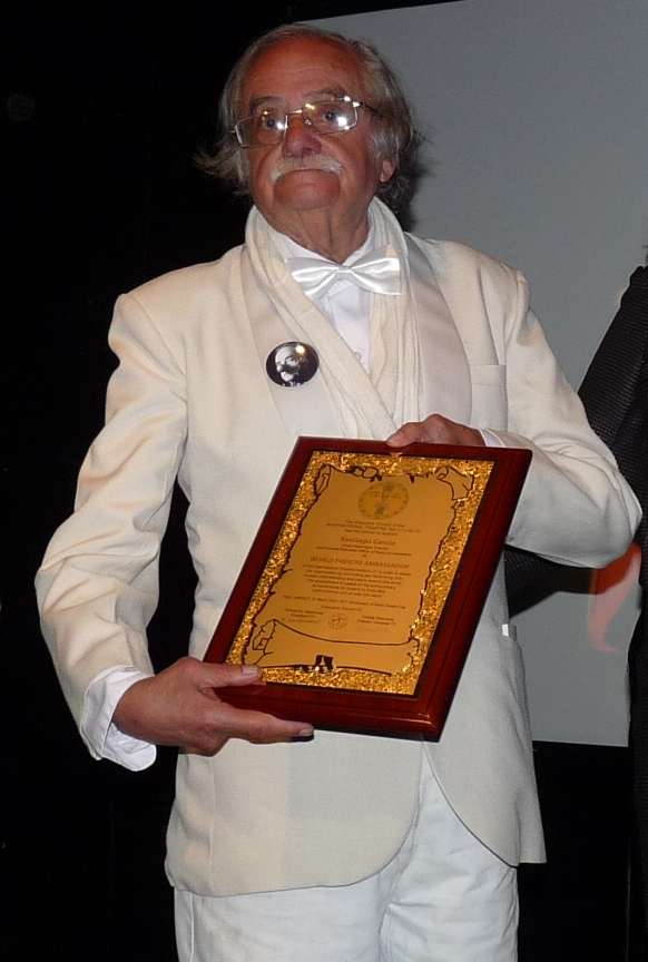 Del Castillo Literario: Unesco nombra a Santiago García, embajador ...