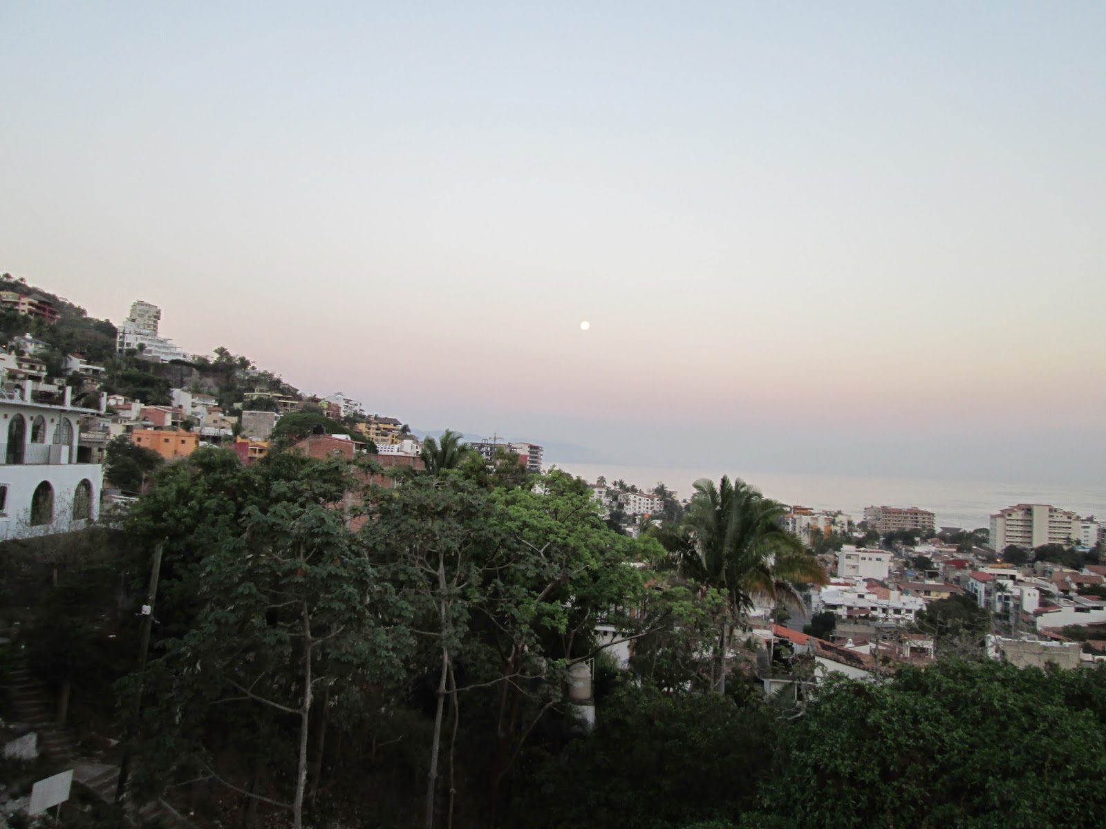 The Weather Continues . . . Yesterday's Adventure to San Sebastian