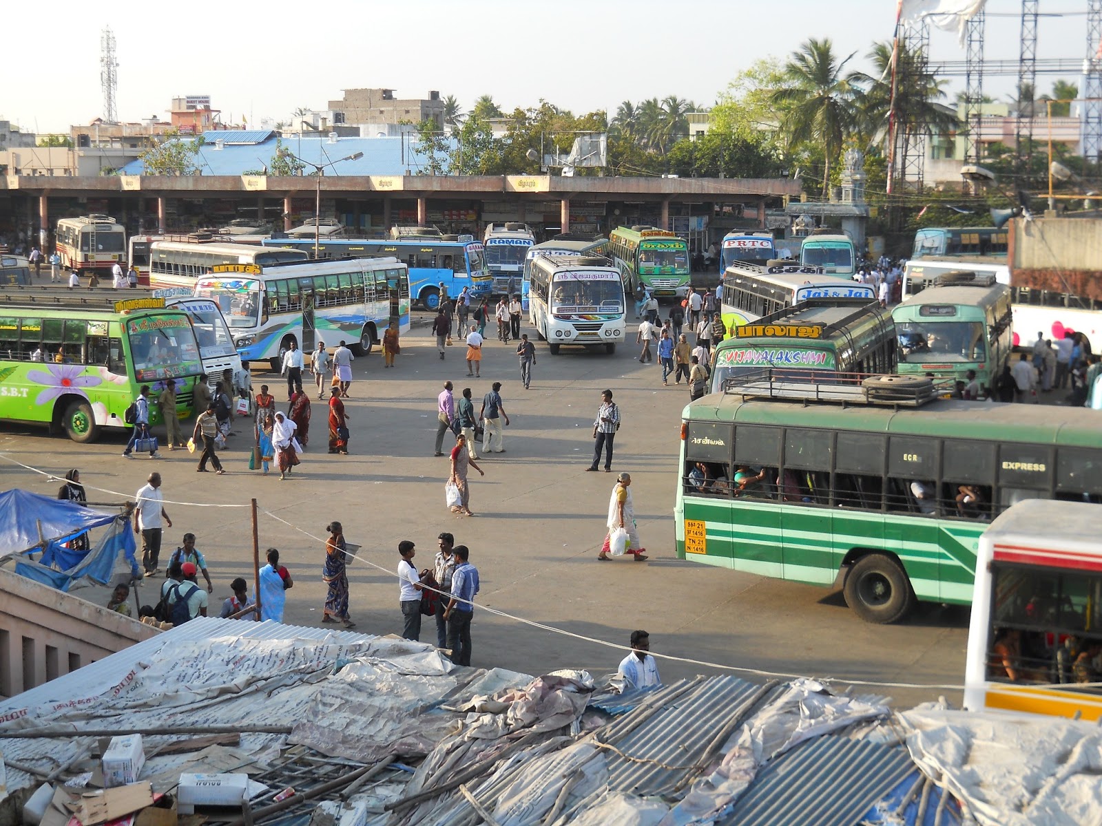 BOBBA CAPS DOXOLOGY MAR 25, 13 .. PONDICHERRY'S MAIN BUS STAND