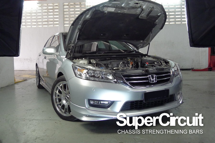 SUPERCIRCUIT CHASSIS STRENGTHENING BARS Honda Accord (9th gen) Front