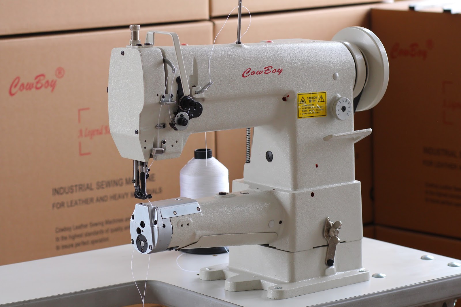 Heavy duty industrial sewing machines Cowboy CB341 medium weight