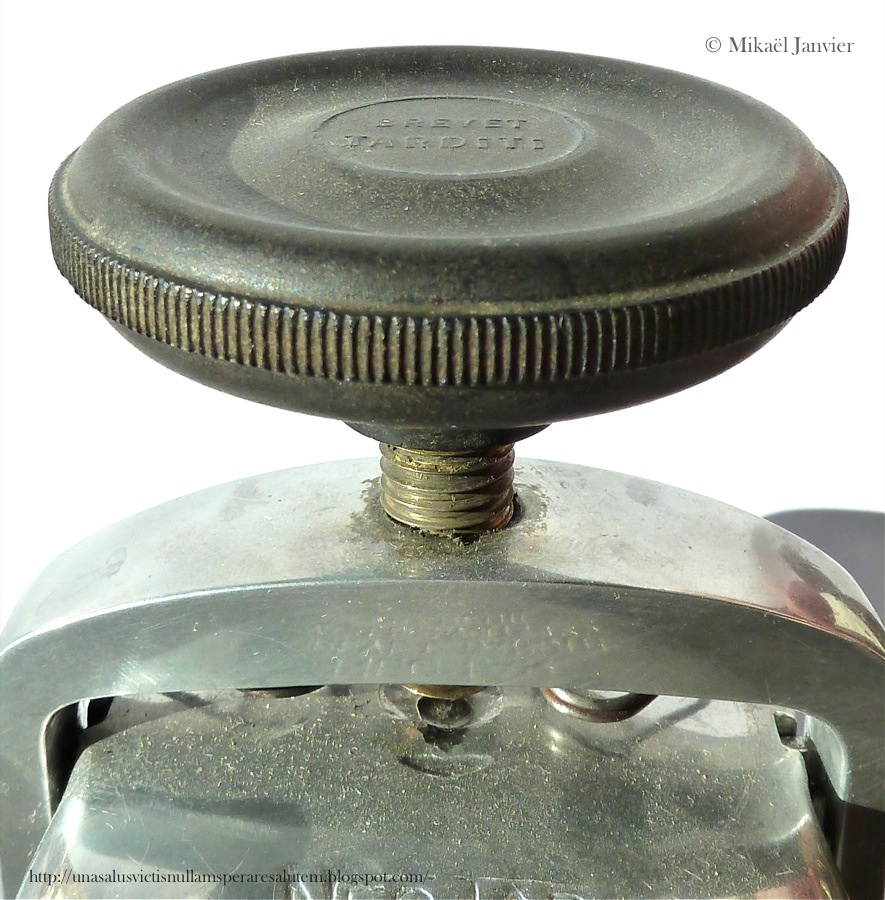 Mik's (H)ob(by)session Joseph Tarditi La Nec Tar