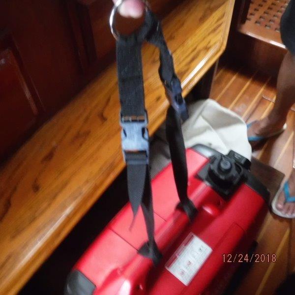 Chip & Debbie Willis on s\v Elegant'sea Honda EU2000i generator