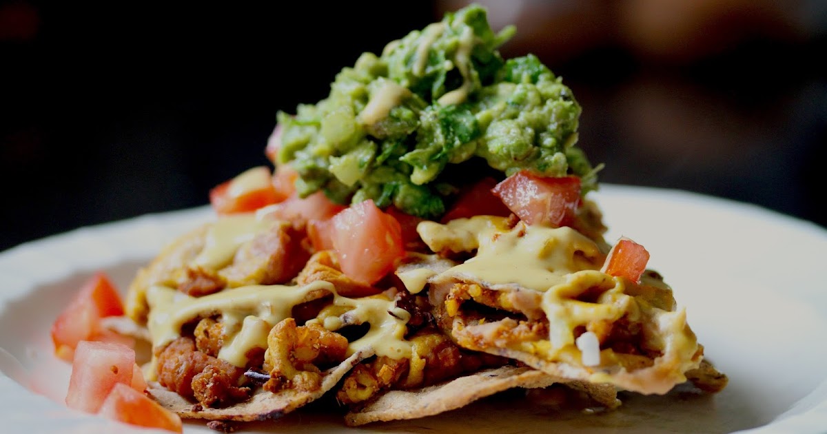 Smith's Vegan Kitchen Tempeh Nachos with Vegan Queso