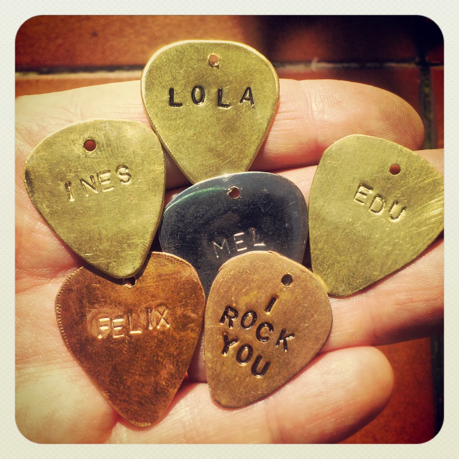 Púa Dunlop Tortex Standard 1.14 mm