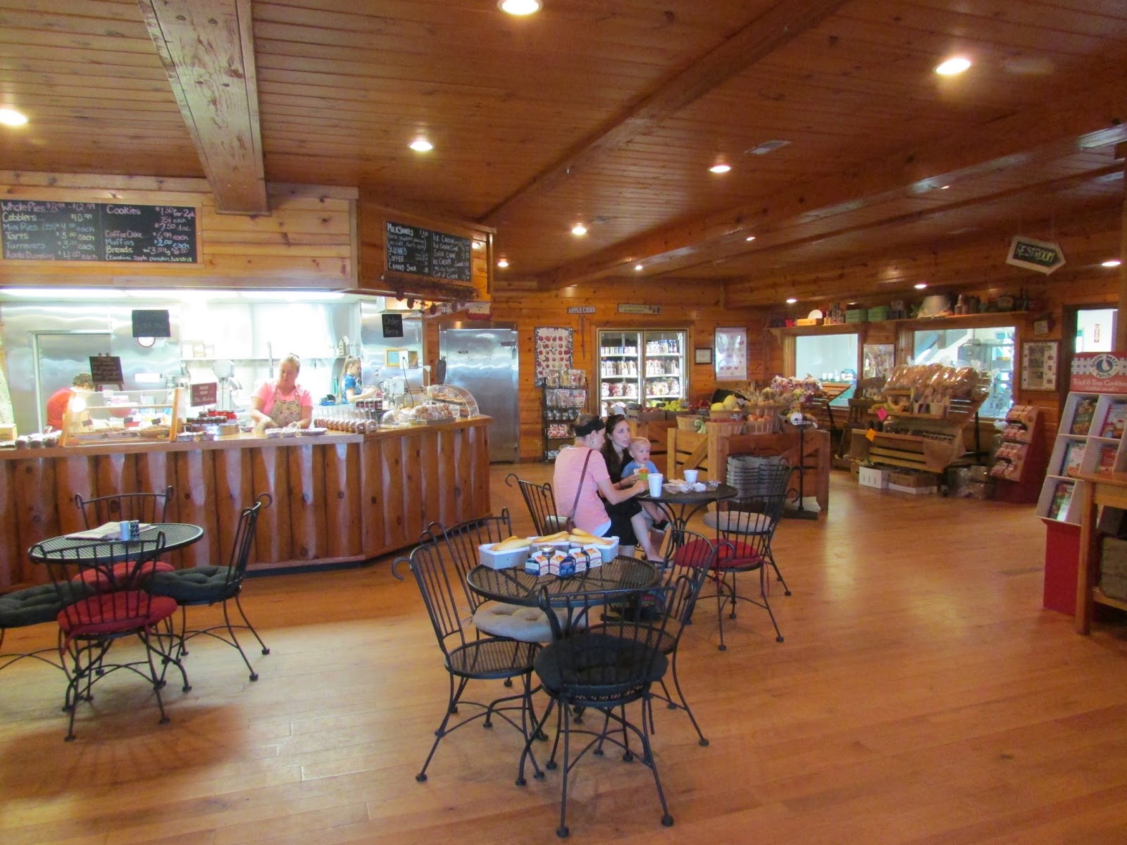 Murray & Candace's Adventures Apple Hill Orchard...