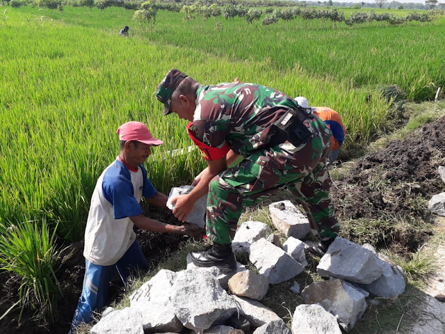 Karya Bhakti Pembuatan Talud Jalan Karya Bhakti Pembuatan Talud Jalan