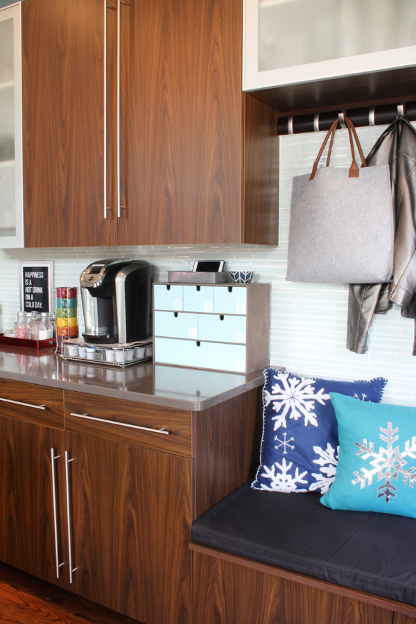 with style} Cord & Charger Organization with Custom Icon