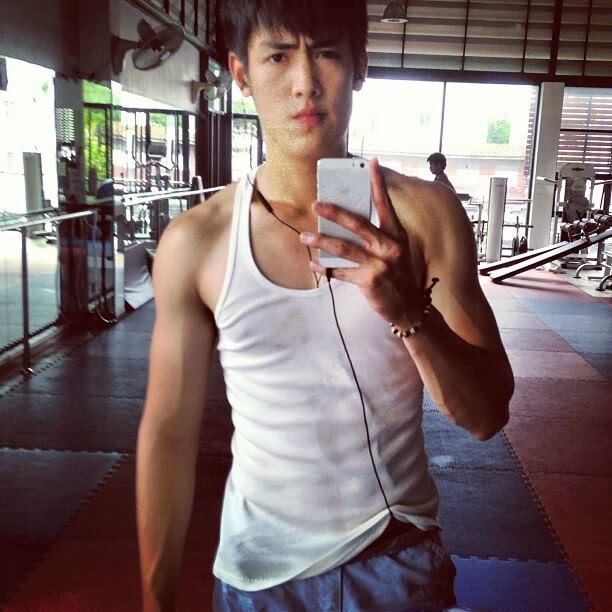 ป๊อป พิชฌพัฒน์ ตันทา หล่อแซ่บ