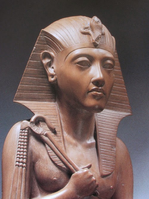 The longest ruling female in the ancient world "Queen Hatshepsut"