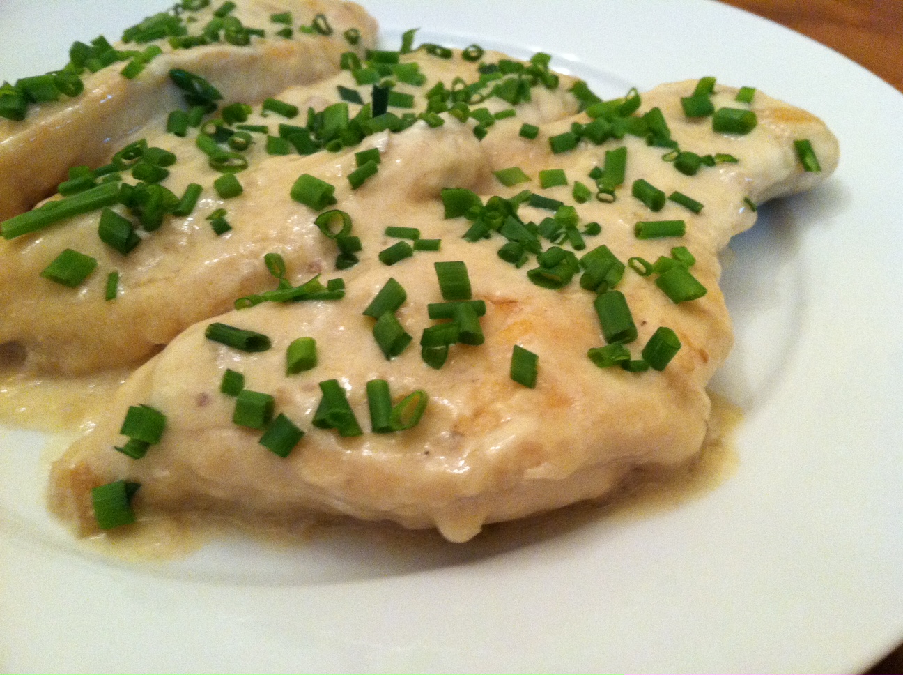 A Taste of Home Cooking Chicken with Creamy Chive Sauce