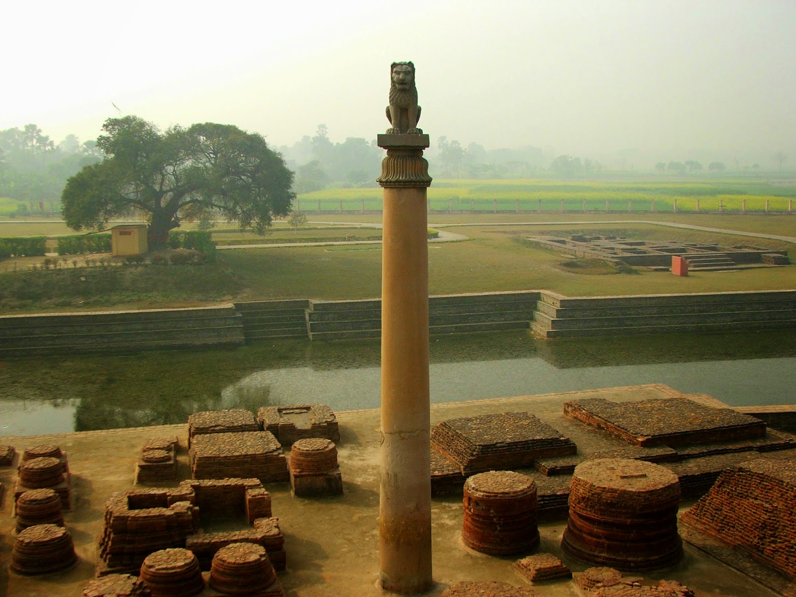 Allahabad Fort's Ashok Pillar