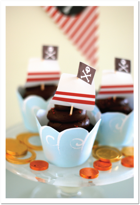 be-different-act-normal-free-pirate-party-printables