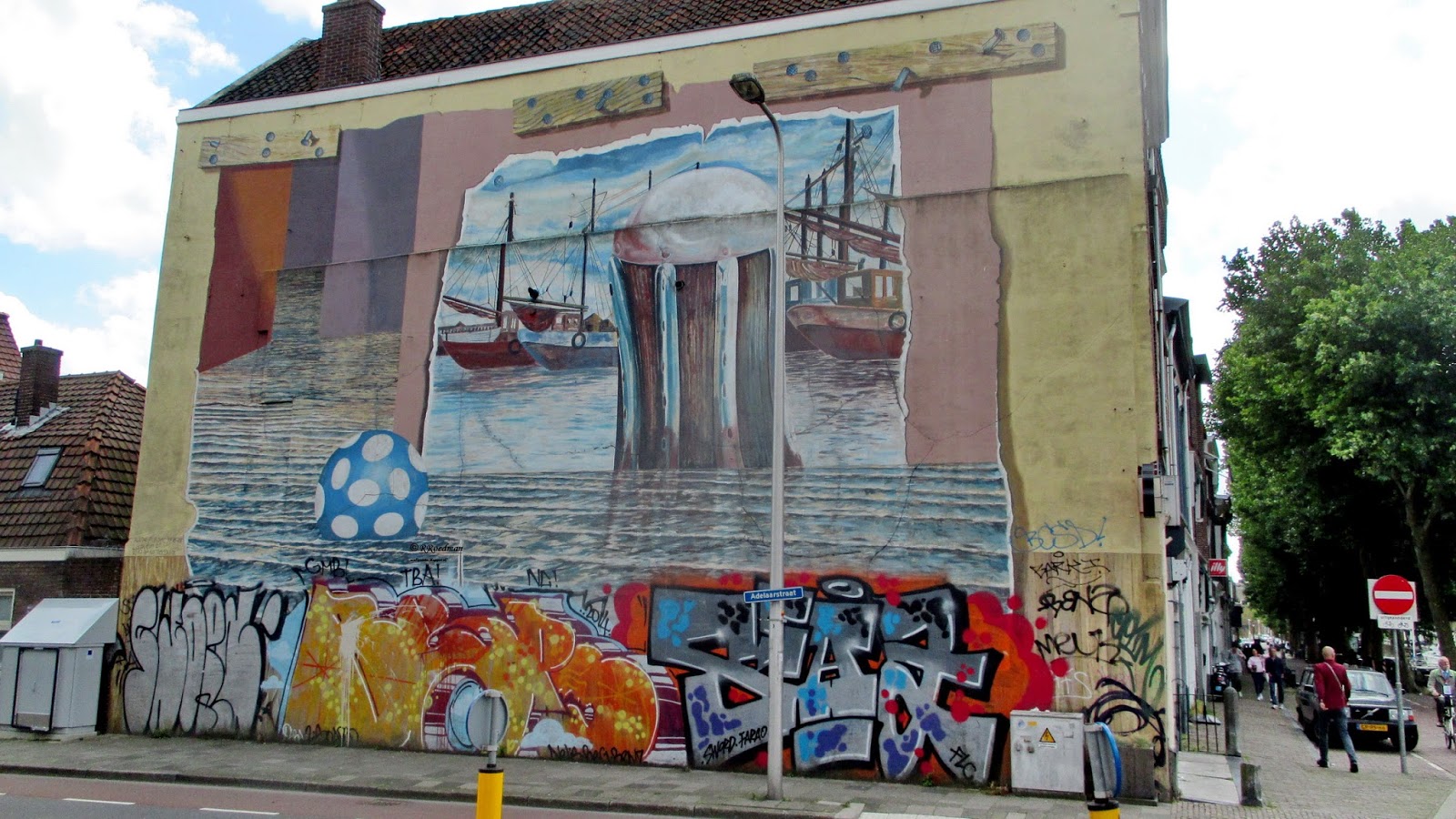 Stencil art on a brick wall in Utrecht