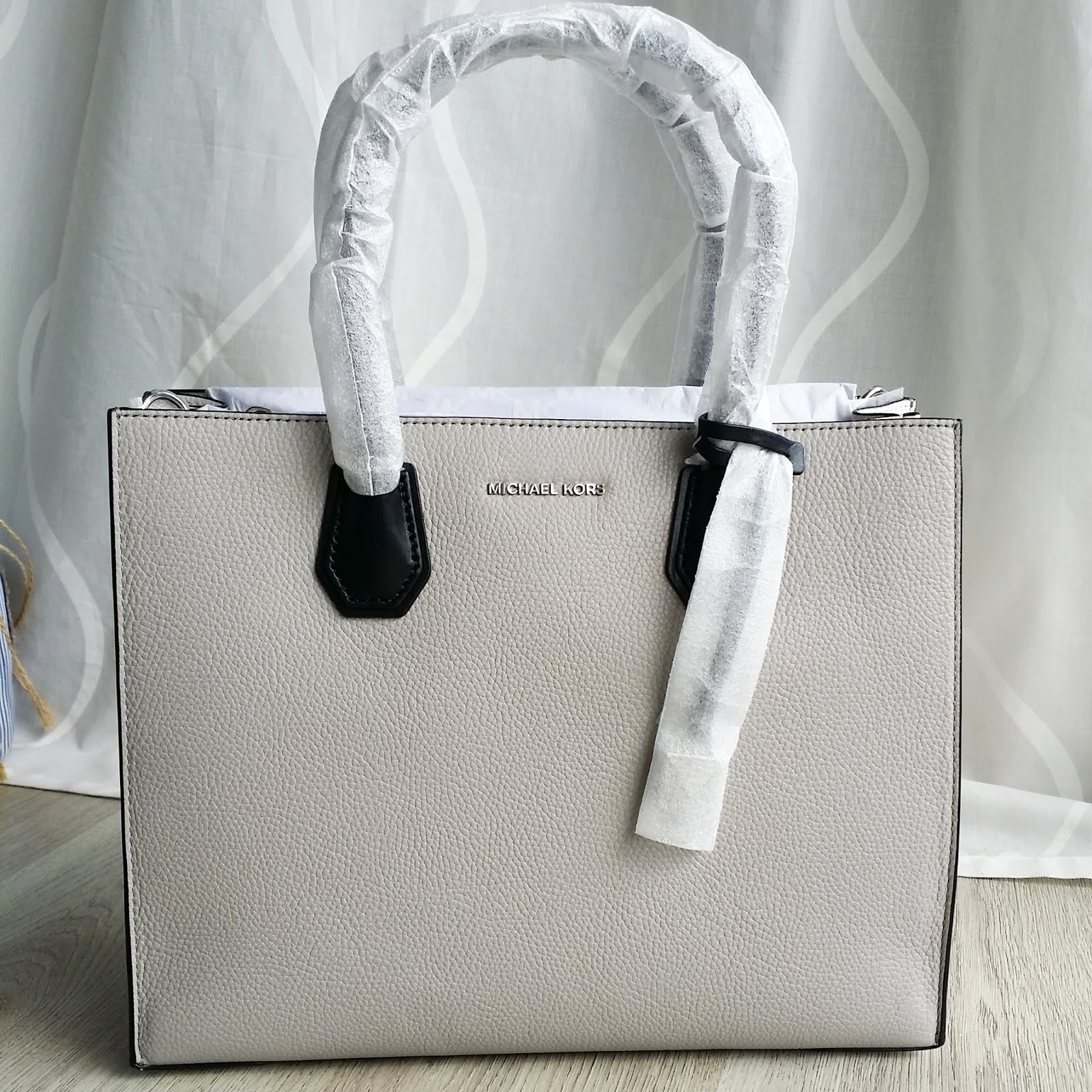 unpackaging-borsa-michael-kors