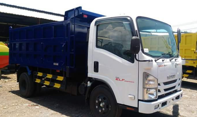 Dump Truck Isuzu-putih biru