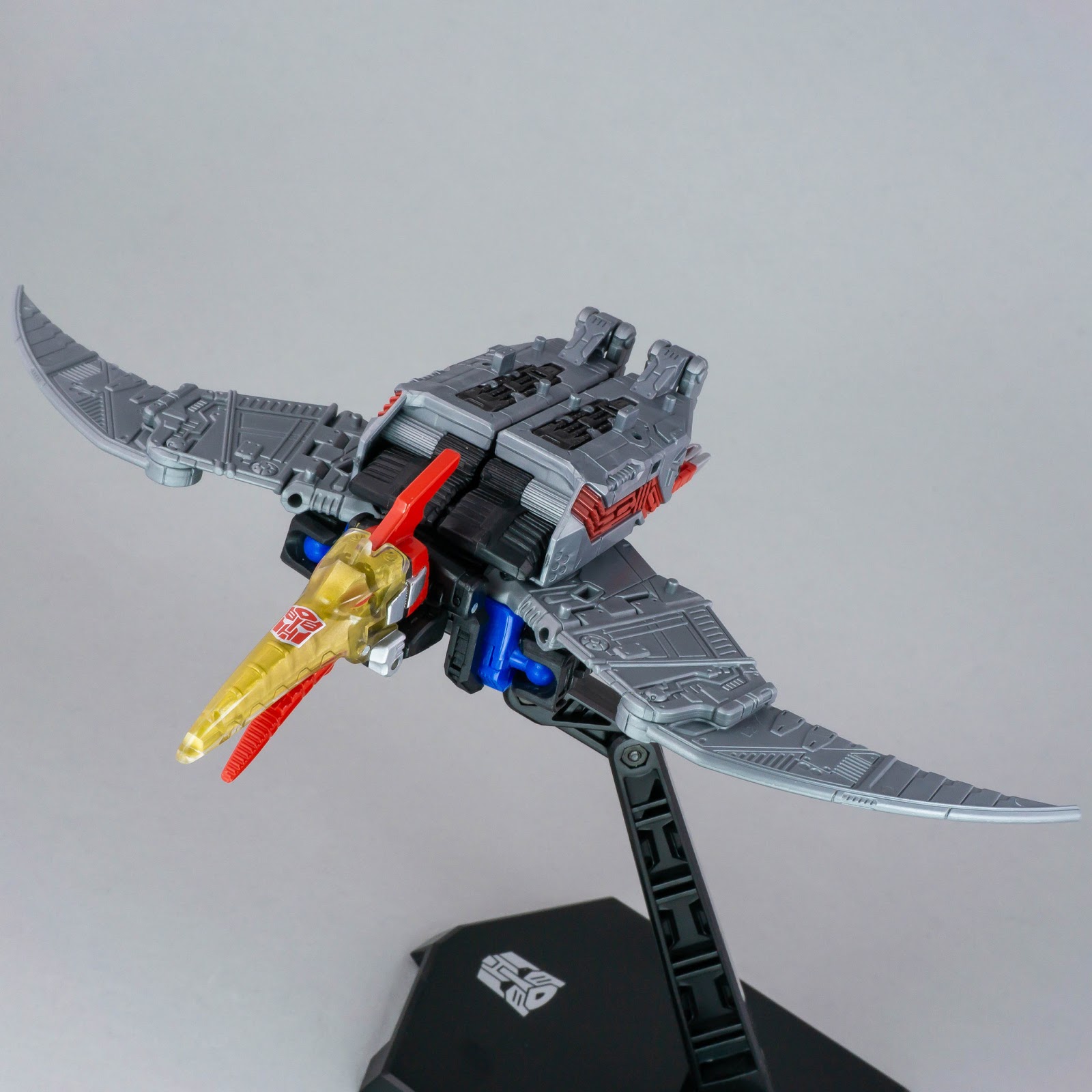 Transformers Power of the Primes Swoop Pteranodon mode in flight