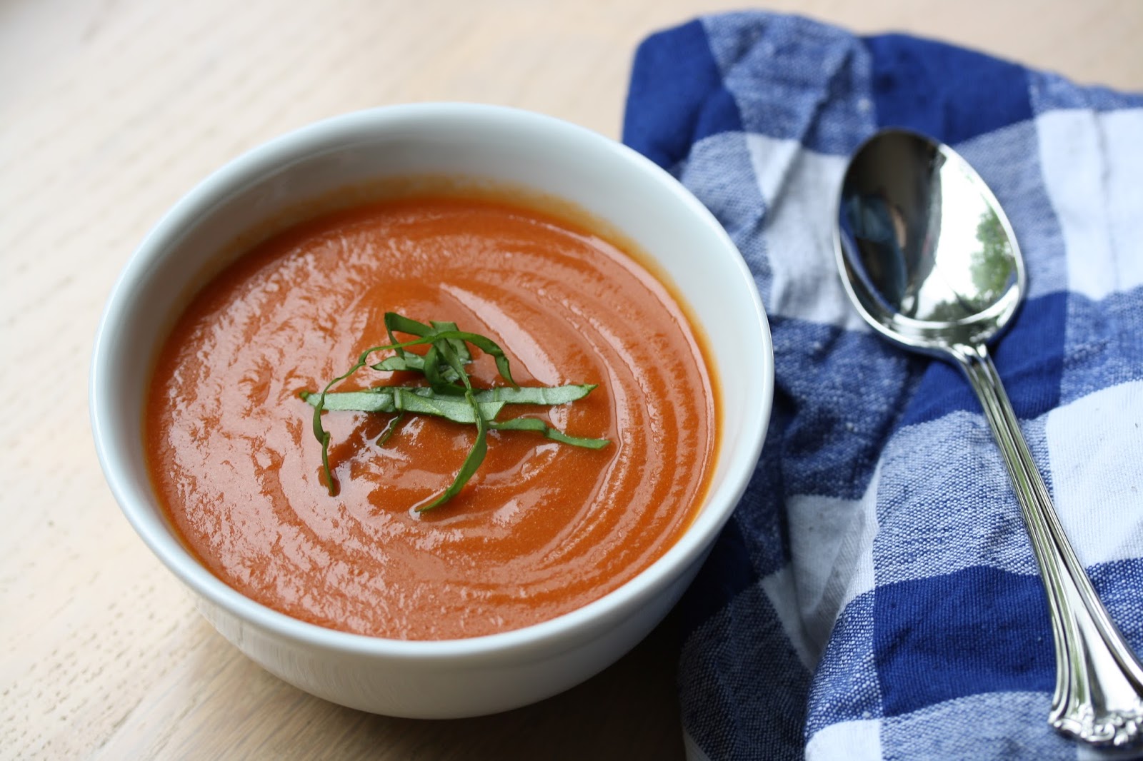 Hot Dinner Happy Home Slow Cooker Tomato Soup
