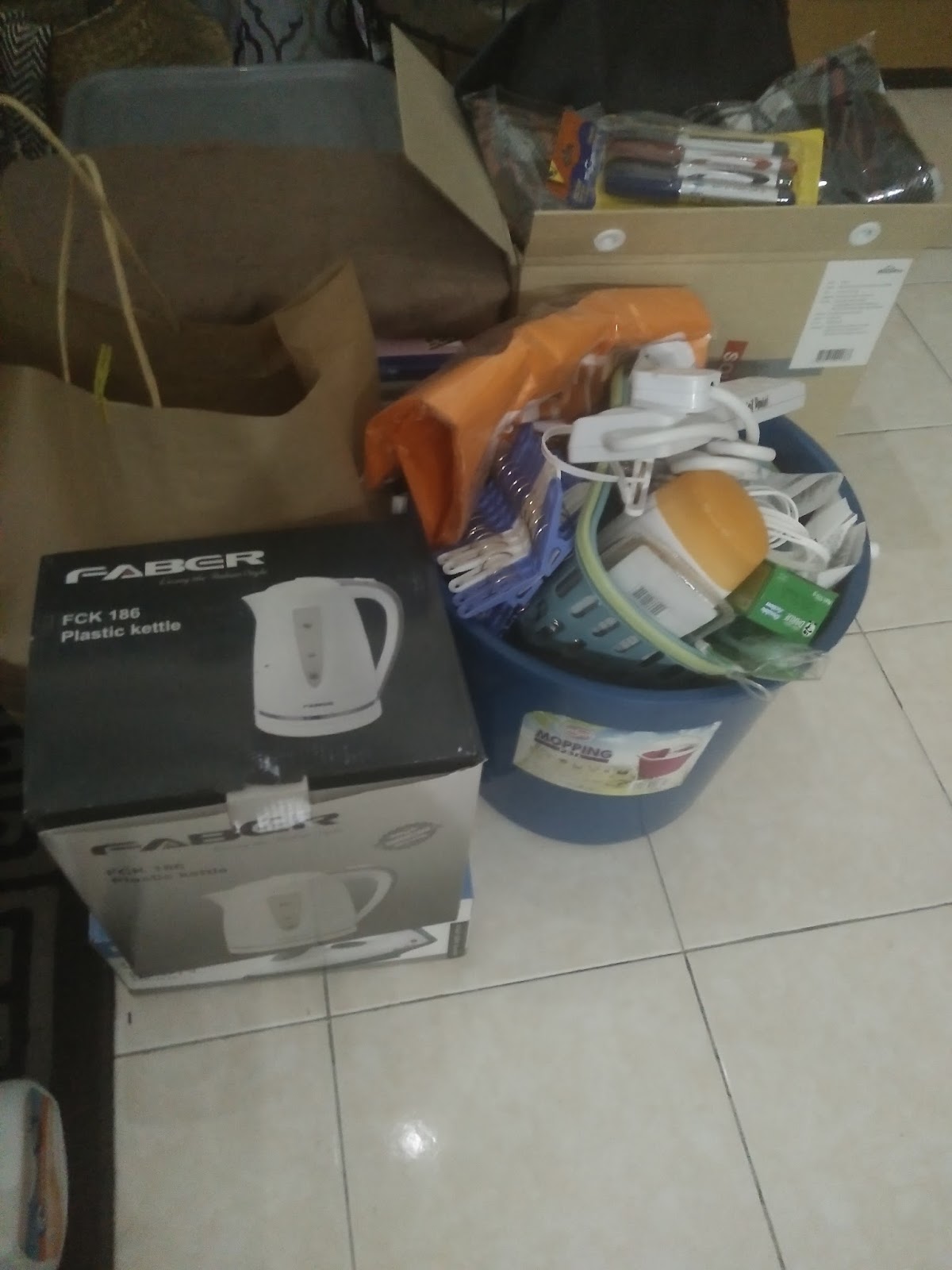 Persiapan Barang Untuk Masuk Asrama Diana Dy