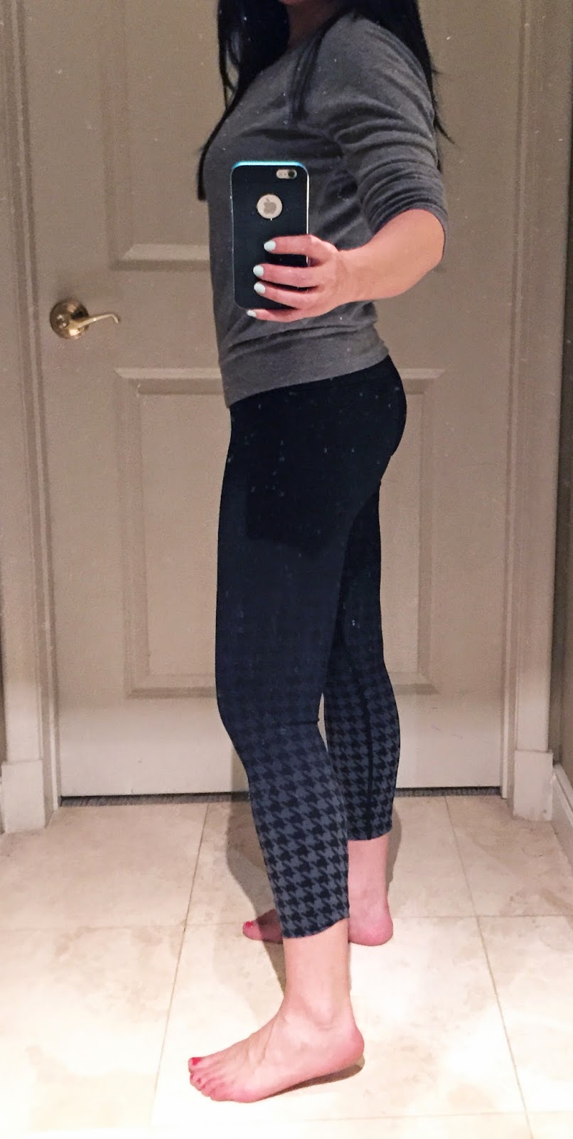 are you supposed to wear underwear with lululemon yoga pants