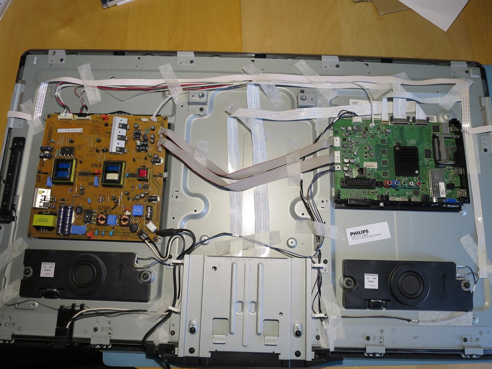 grenka viski Elementarno probleme tv philips led rouge clignote et ecran noir pa