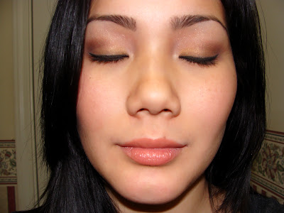 Lights. Camera. Amor.: MAC eye shadows "naked lunch" & "sable".