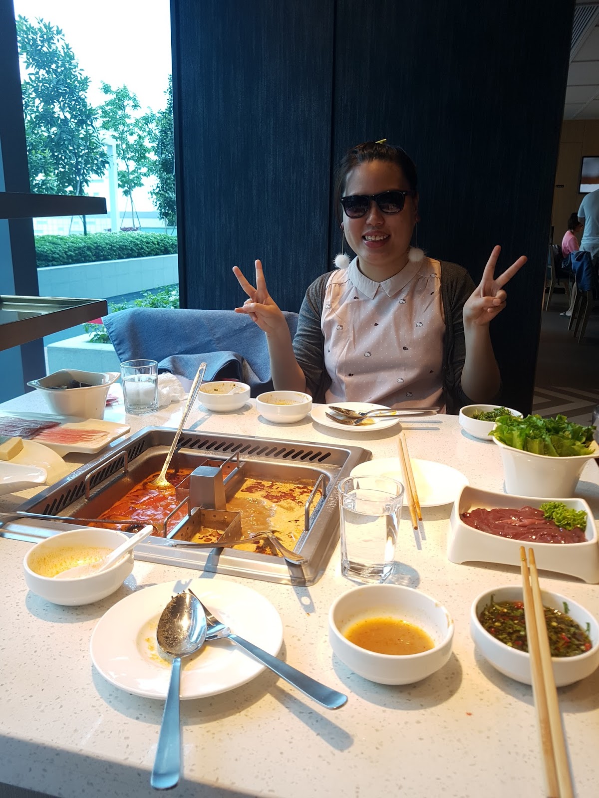 Pu & Eat Everyday Lunch Time at Novena Royal Square Haidilao Hot Pot 海底捞火锅 the newest outlet