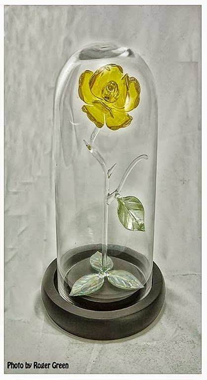 Glassbloggery: Glass Yellow Rose to Borneo