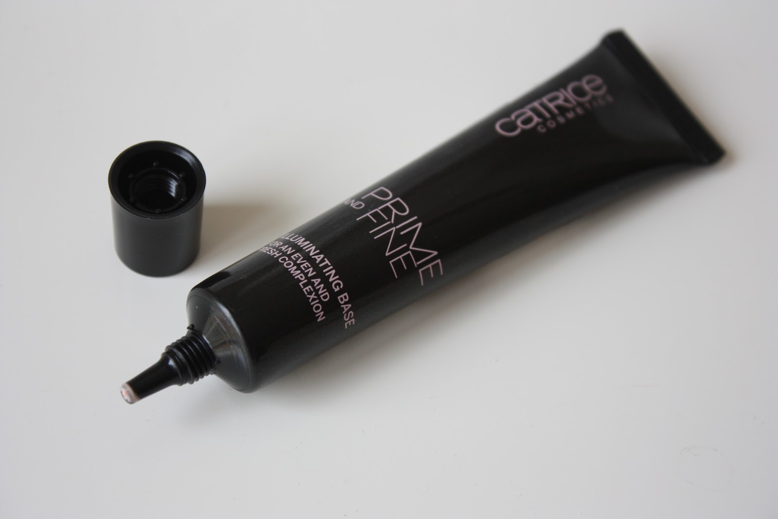 BEAUTY Prime&Fine Catrice primer / SIX, lifestyle blog