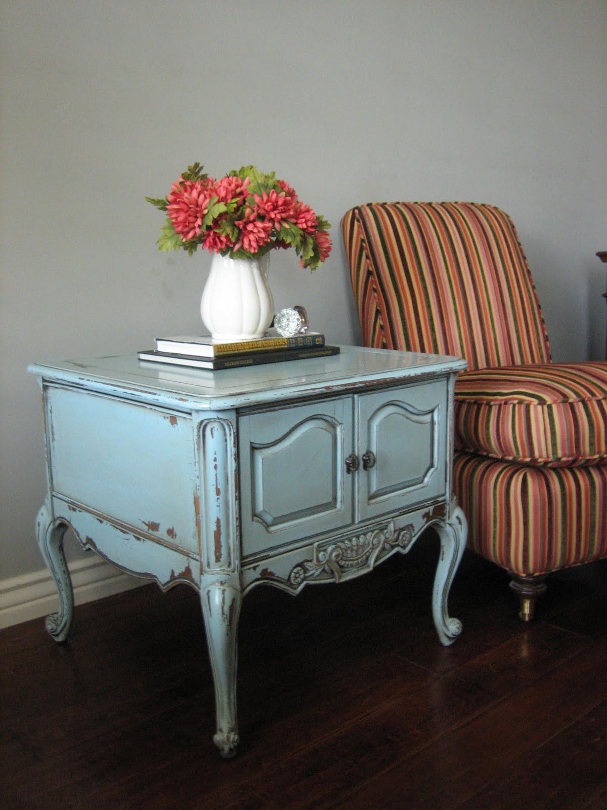 European Paint Finishes: Chippy Blue Grey End Tables